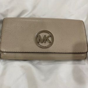 Michael Kors Fulton wallet Cement